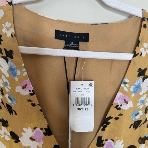 NWT Sanctuary Dreamer Georgette Floral Print  V-Neck Mini Dress - Picture 5 of 7